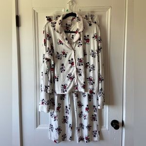 🌟 3 FOR $25 🌟 Disney Minnie & Mickey Mouse 2 piece pajama set